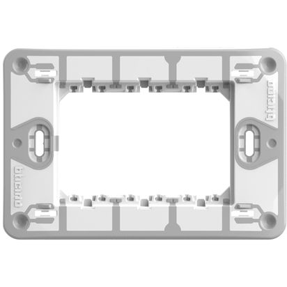 Bticino MatixGO Supporto a 3 moduli J4703