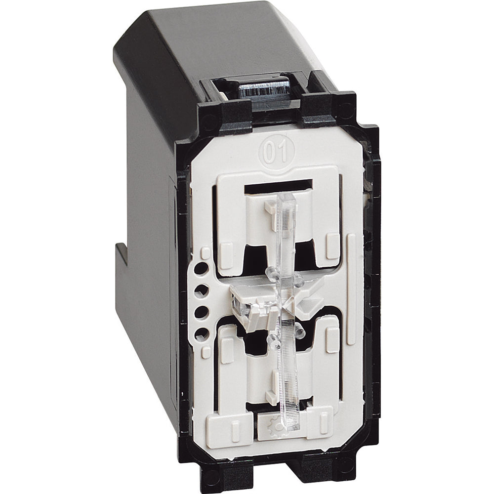 Deviatore connesso Bticino Living Now K4003C Deviatore connesso. Permette di controllare le luci localmente o da remoto. Si installa come un deviatore tradizionale ed è compatibile con tutti i carichi con potenza massima di 250 W. È dotato di un LED blu, configurabile dall’APP HOME + CONTROL Da completare con le cover KG01,KM01,KW01,KM01M2,KW01M2.