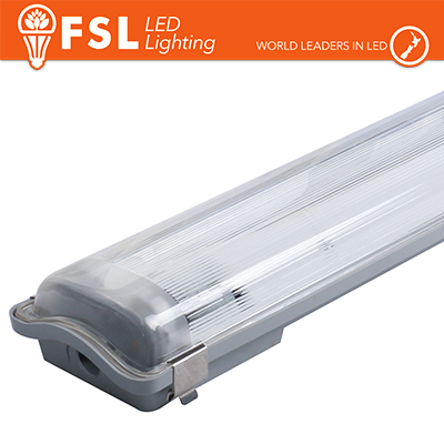 8x Plafoniera Stagna per tubi LED 2x120cm