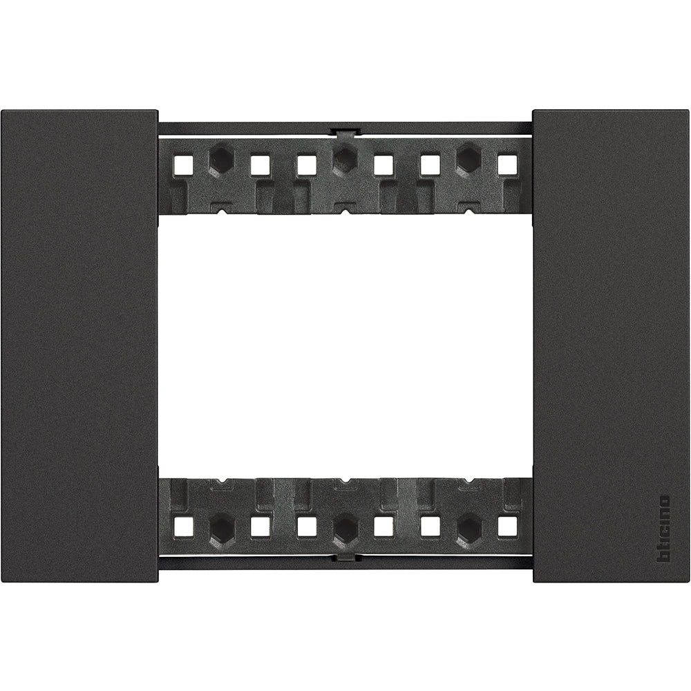 Placca colore nera 3 moduli Btivino Living NOW KA4803KG