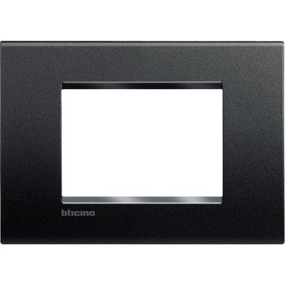 Placca quadra 3 posti colore antracite Bticino LivingLight LNA4803AR